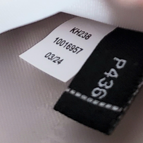 Kate Spade Lucy Day Tripper Daisy Medium L-Zip Wristlet Wallet - Picture 4 of 8